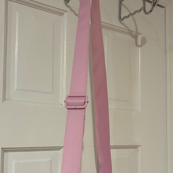 Dagne Dover Pink Crossbody Bag - Picture 7 of 9